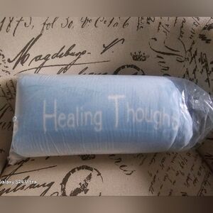 COMPASSION BLANKET with words of encouragement New in package